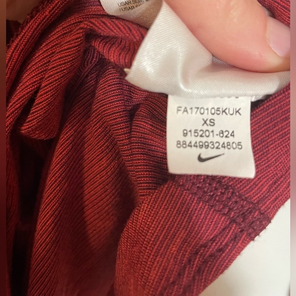 Nike 1/4 Zip Top Minnesota Golden Gophers Women's Size XS Maroon Dry Element EUC - Picture 8 of 10